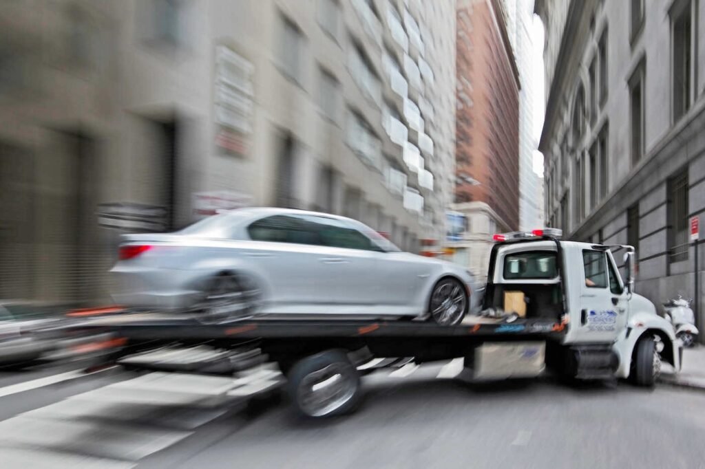 Halifax-Towing-flatbed-city-towing--1024x682