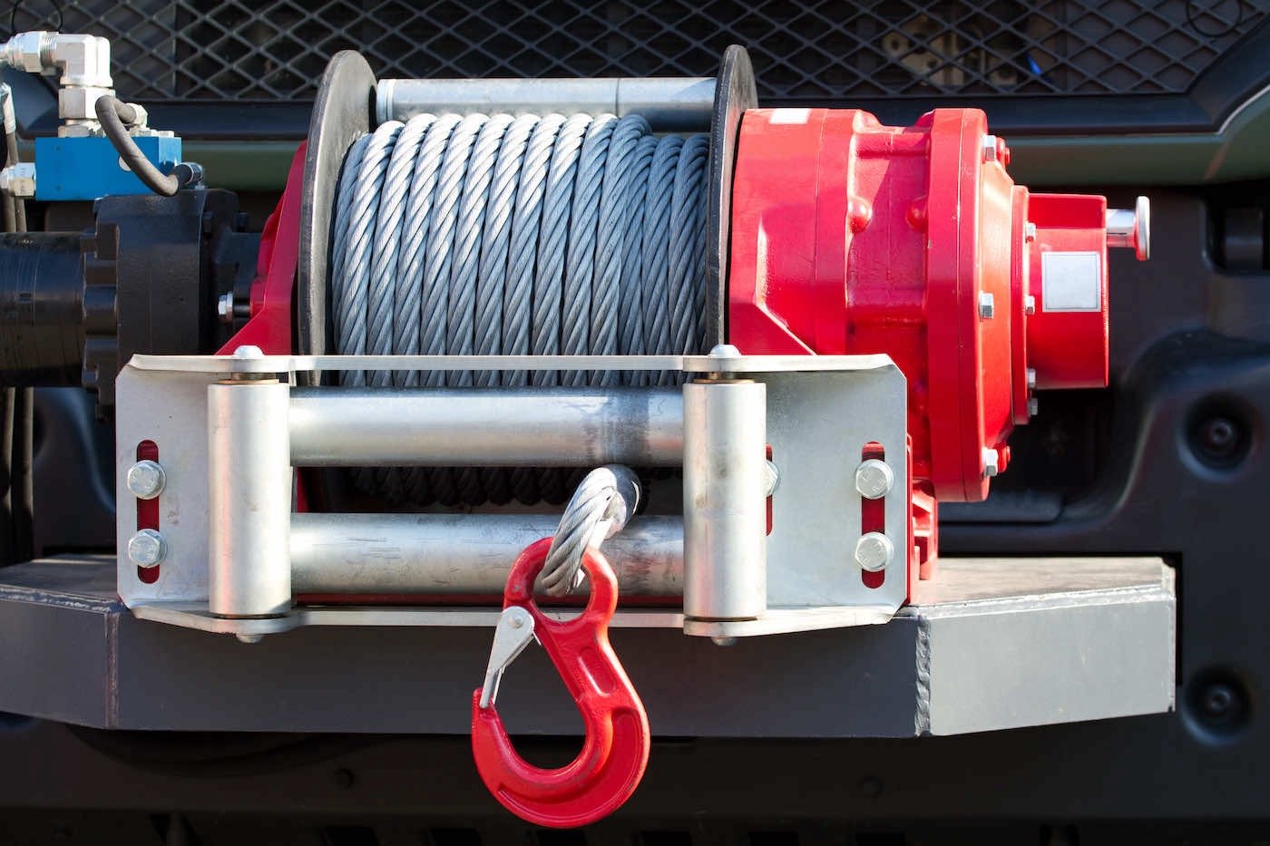 Halifax-Towing-heavy-winching